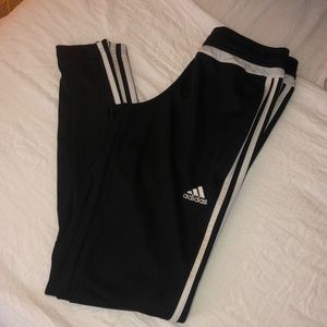 @hrobertson633 Adidas soccer pants